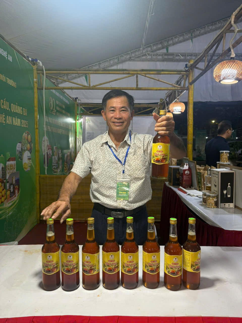 Mật ong ông Tam